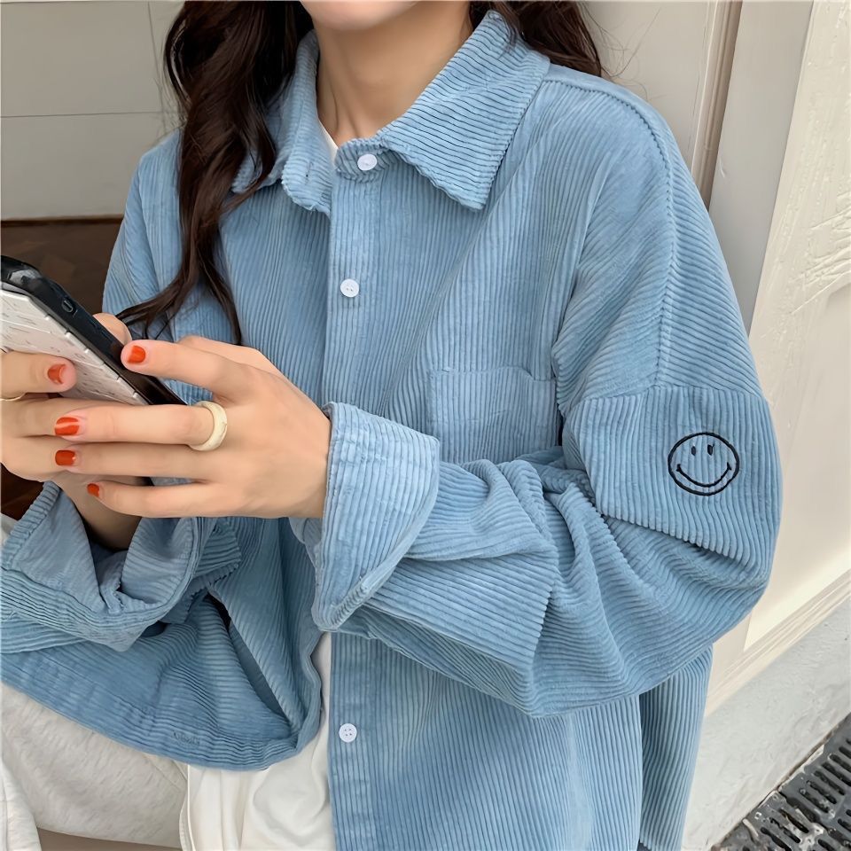 Down Jacket Packable - 女性用コーデュロイプレッピースタイルのシャツ,カジュアルな刺繍のトップス,十分なポケット,韓国スタイル,デザインセンス,原宿,新しい秋のコレクション2024