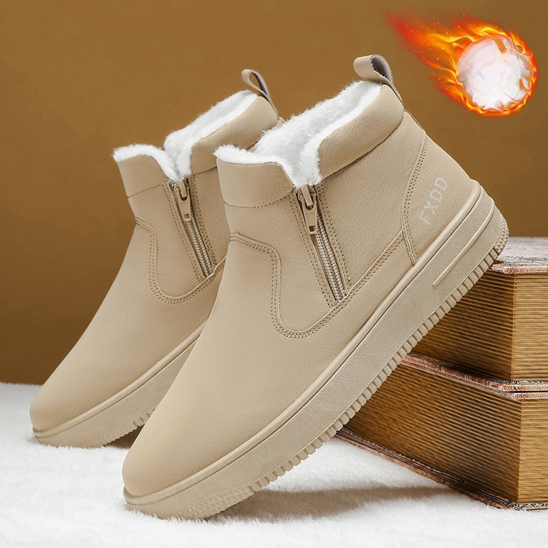Waterproof Winter Boot - 裏起毛のブーツ。履き心地が良く、軽量で防水性があり、寒い日でも暖かく過ごせる。カジュアルなデザインで、普段使いや雪道での使用に最適。滑りにくいアウトソール。