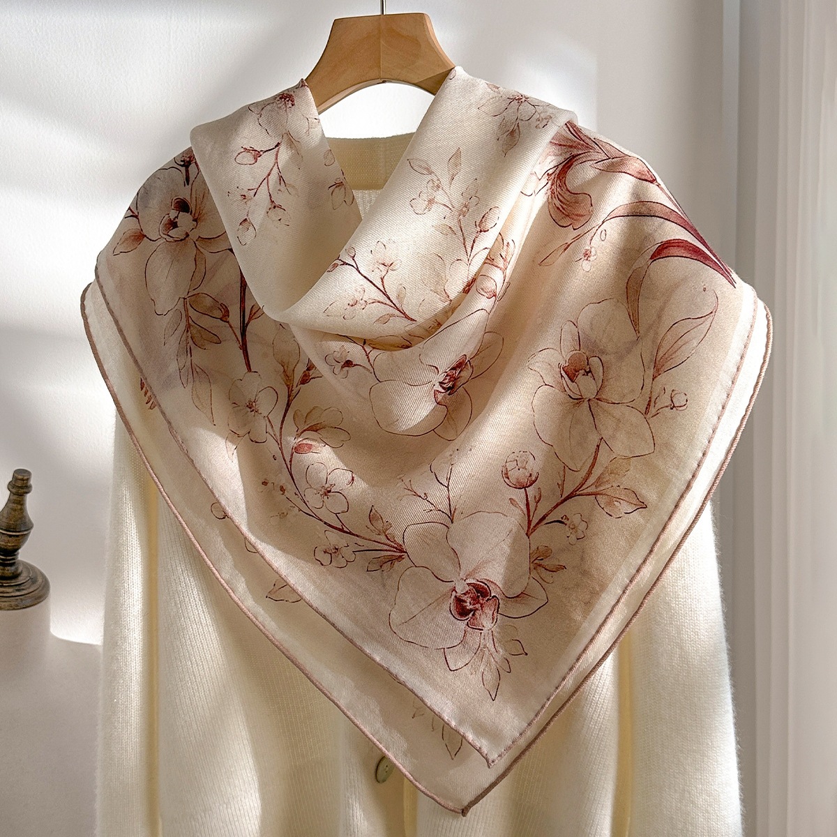 2026年、高級感あふれる100％ウール製の正方形スカーフ。 - Shawl Wrap Winter のレビューと価格